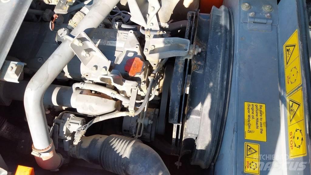 Hitachi ZX220W-5B Kolová rýpadla