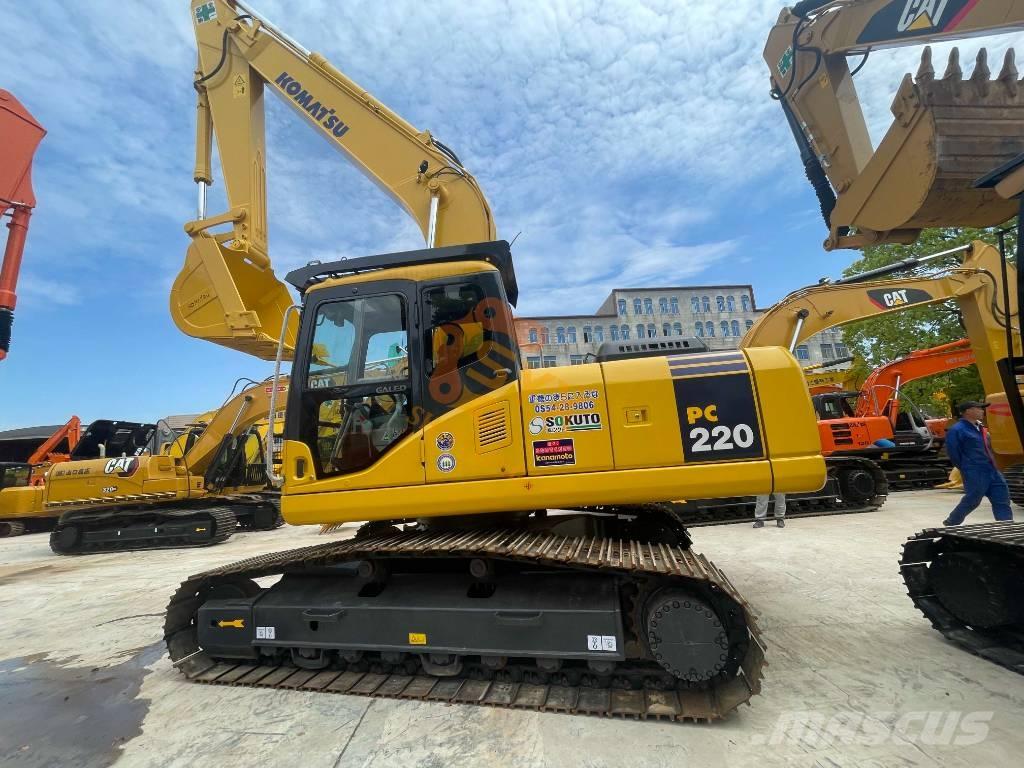 Komatsu PC 220-7 Pásová rýpadla