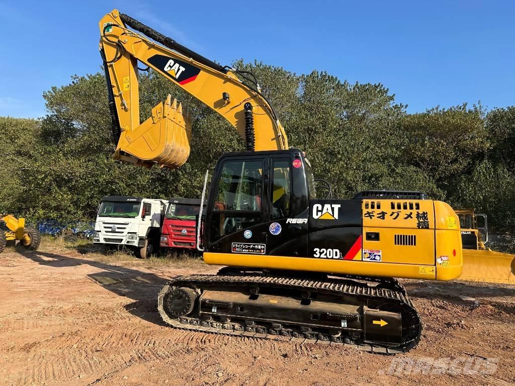 CAT 320 D L Pásová rýpadla