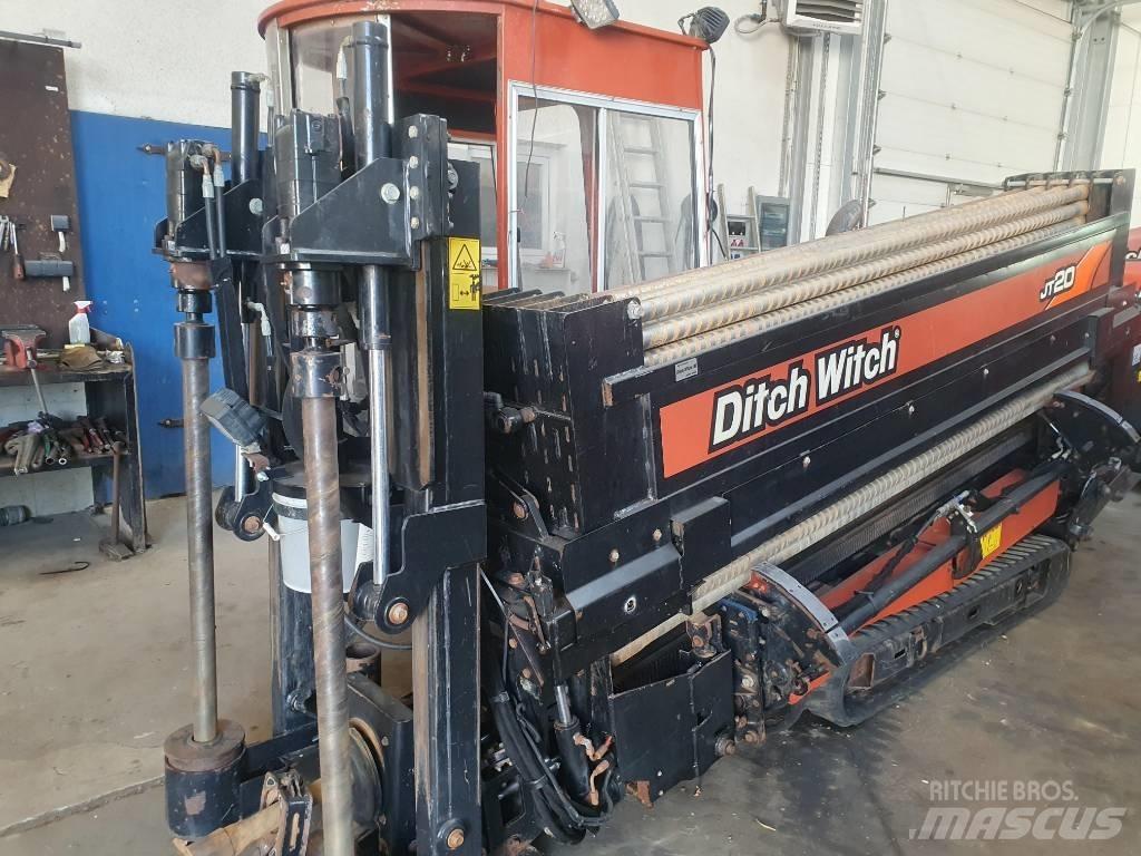 Ditch Witch JT 20 Horizontální vrtací zařízení