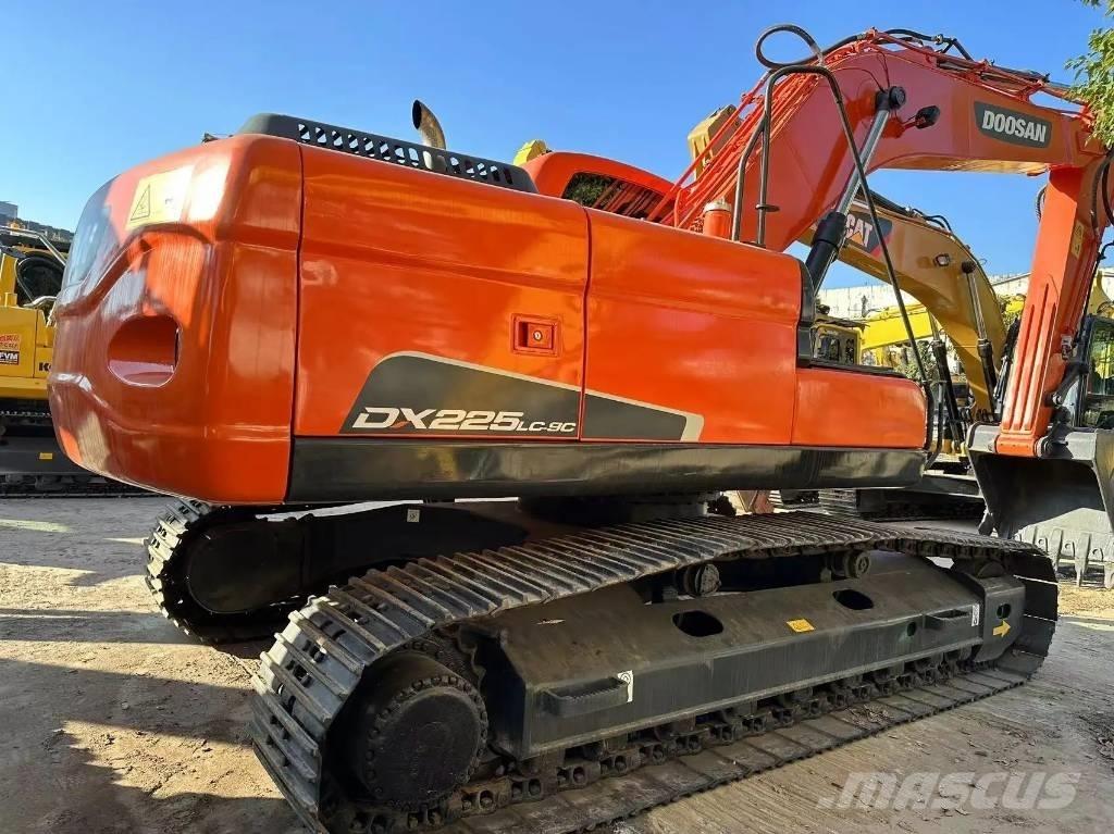 Doosan DX 225 LC Mini rýpadla < 7t