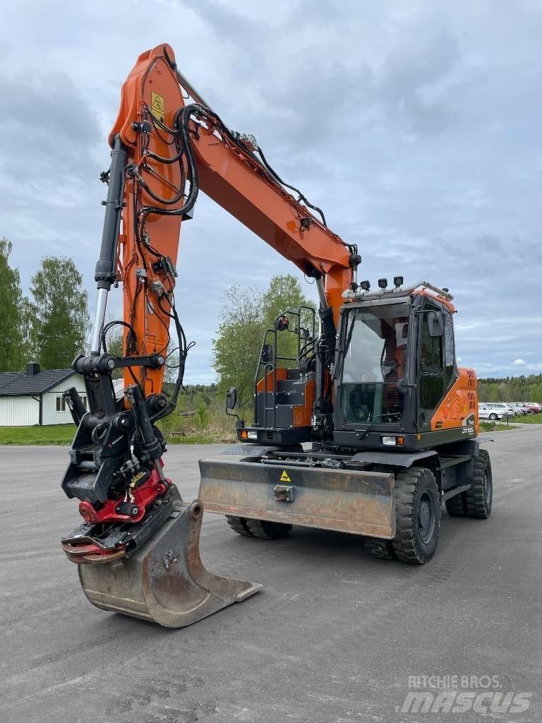 Doosan DX 165 W Kolová rýpadla