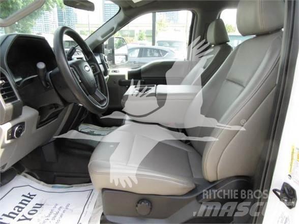 Ford F350 Stavebnictví - ostatní