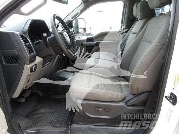 Ford F350 Stavebnictví - ostatní