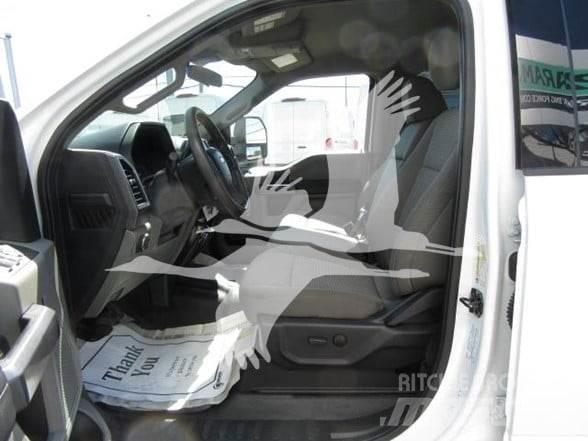 Ford F350 Stavebnictví - ostatní