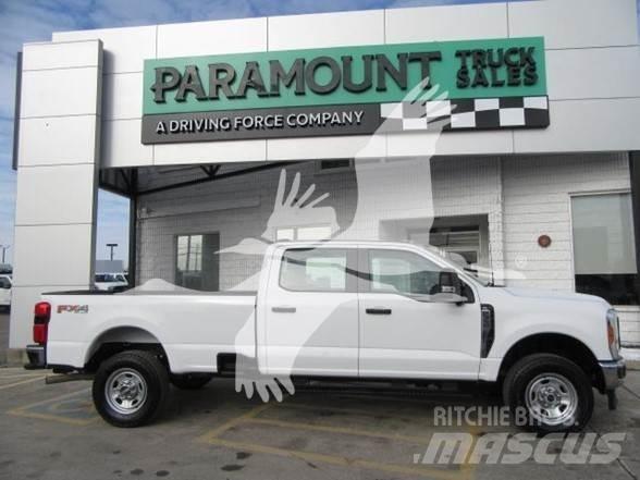Ford F350 Stavebnictví - ostatní