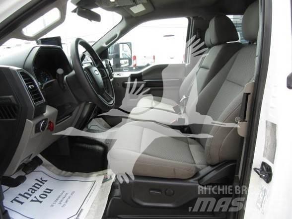 Ford F550 Valníky/Sklápěcí bočnice