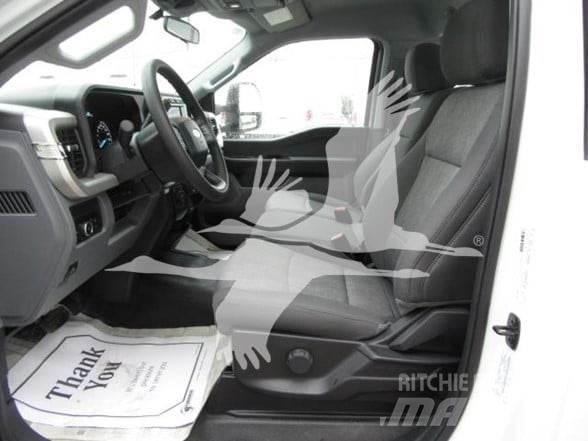 Ford F550 Stavebnictví - ostatní