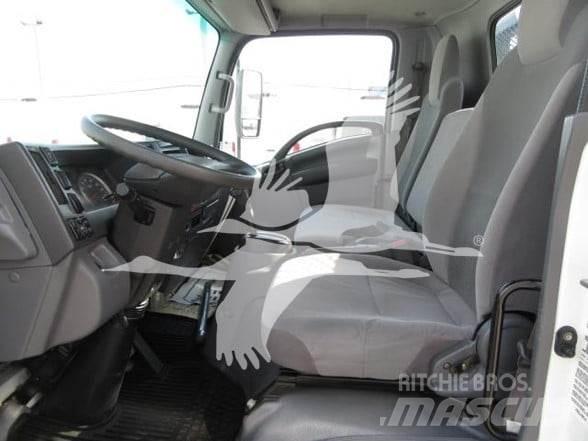 Isuzu NRR Valníky/Sklápěcí bočnice