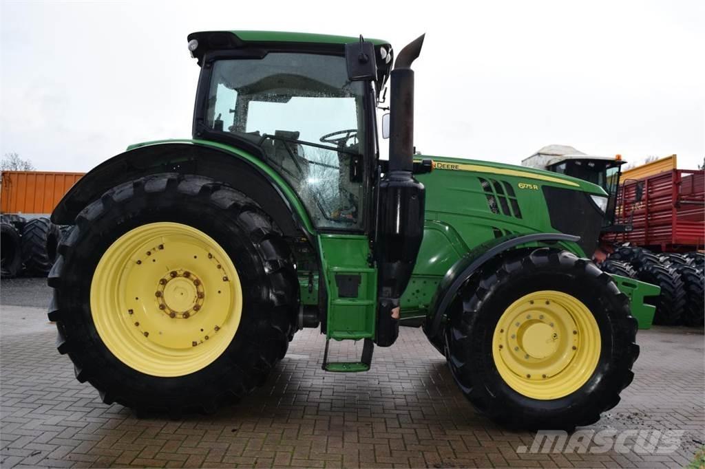 John Deere 6175 R Traktory