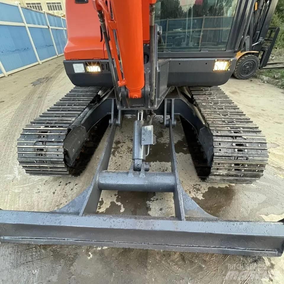 Doosan DX 60 Mini rýpadla < 7t