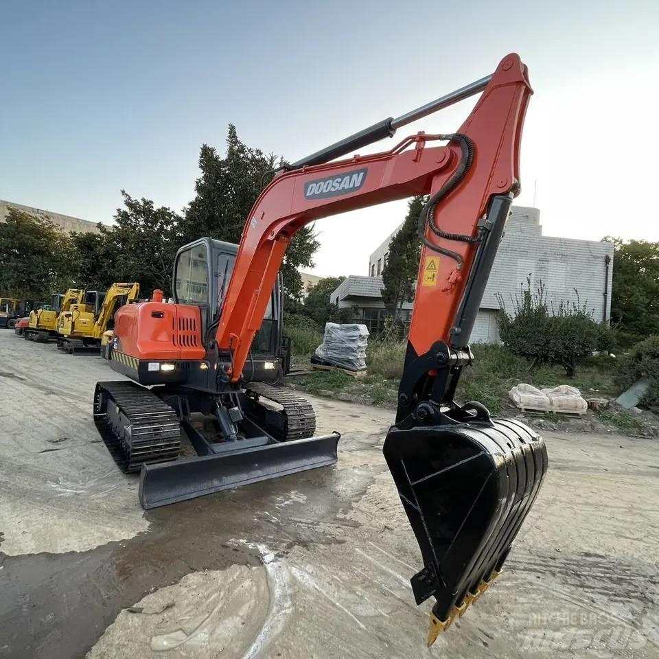 Doosan DX 60 Mini rýpadla < 7t