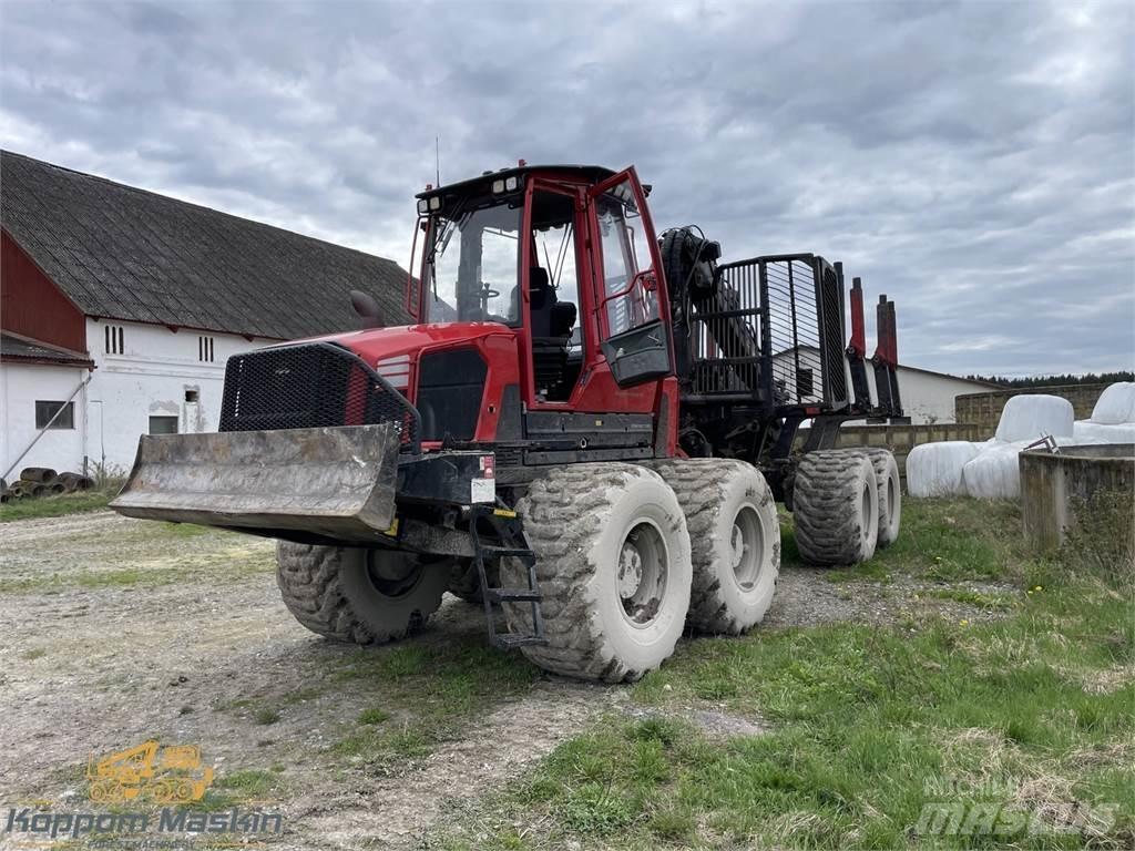 Komatsu 895 Vyvážecí traktory