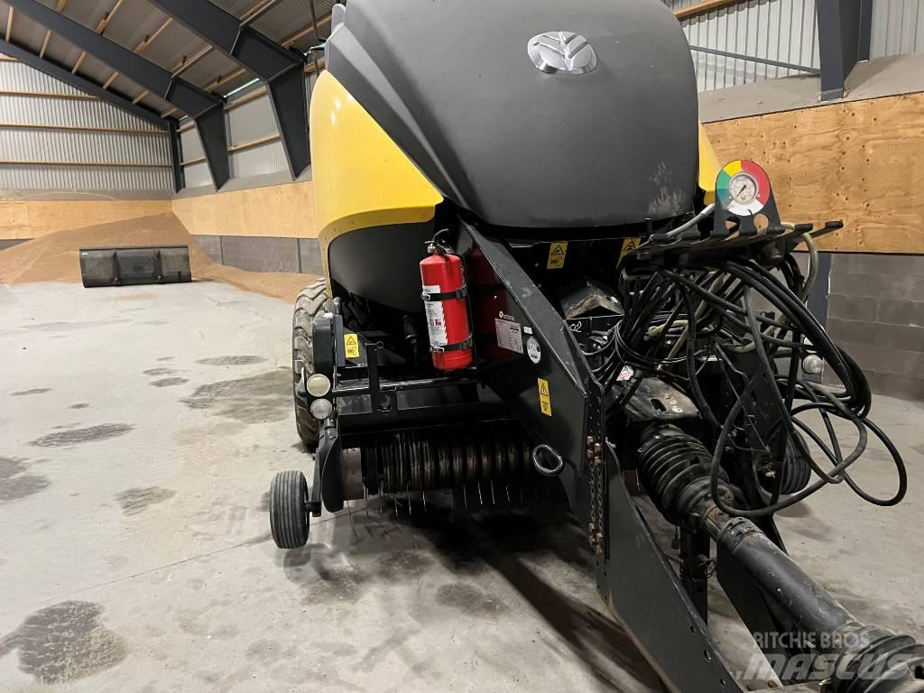 New Holland BB 890 Lis na hranaté balíky