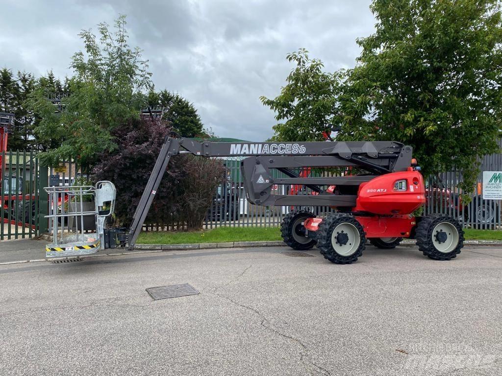 Manitou 200 ATJ Kloubové plošiny