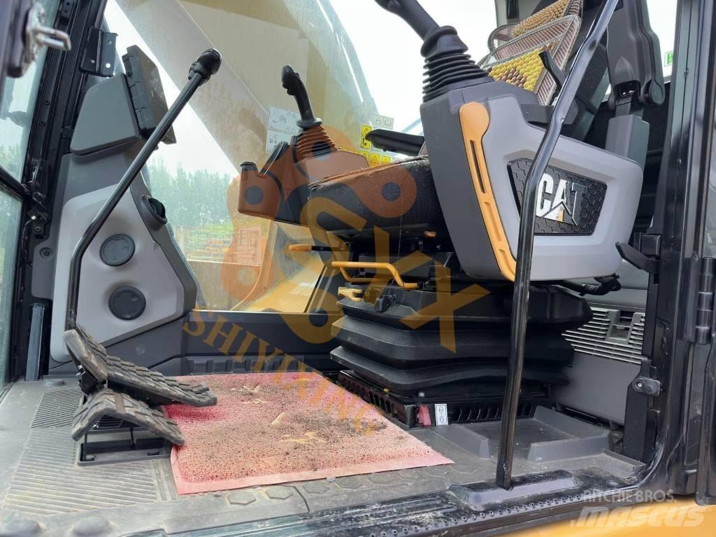 CAT 330 Pásová rýpadla