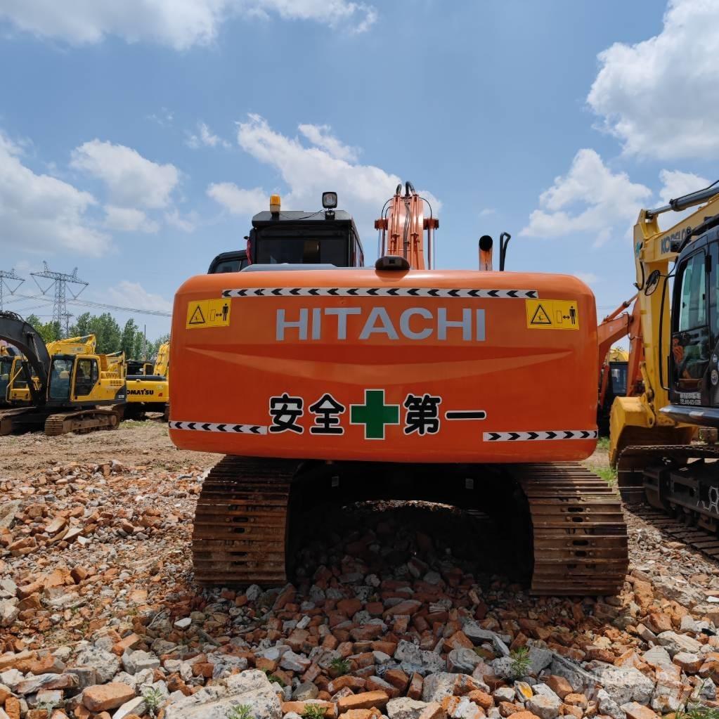 Hitachi ZX 200 Pásová rýpadla