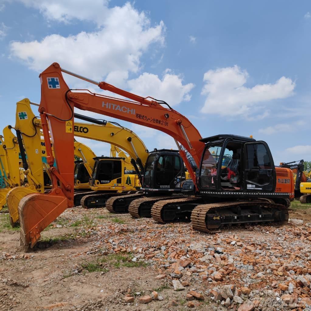 Hitachi ZX 200 Pásová rýpadla