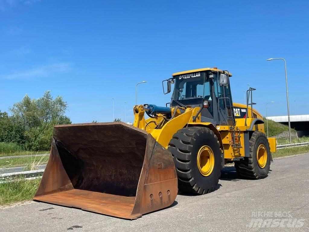 CAT 966H Kolové nakladače