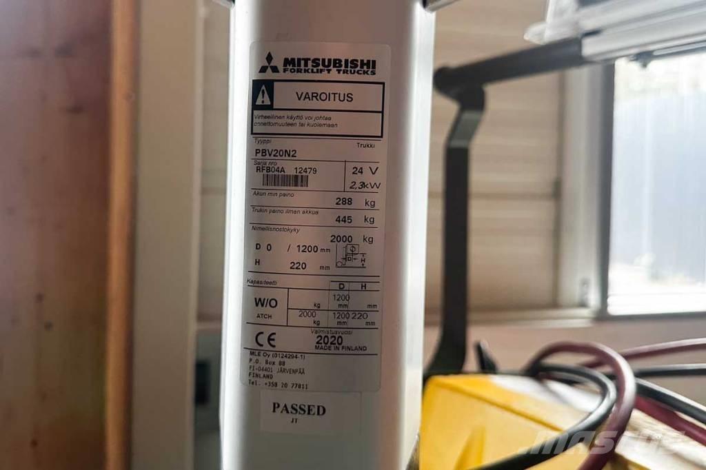 Mitsubishi PBV 20 N2 Nízkozdvižný vozík s plošinou