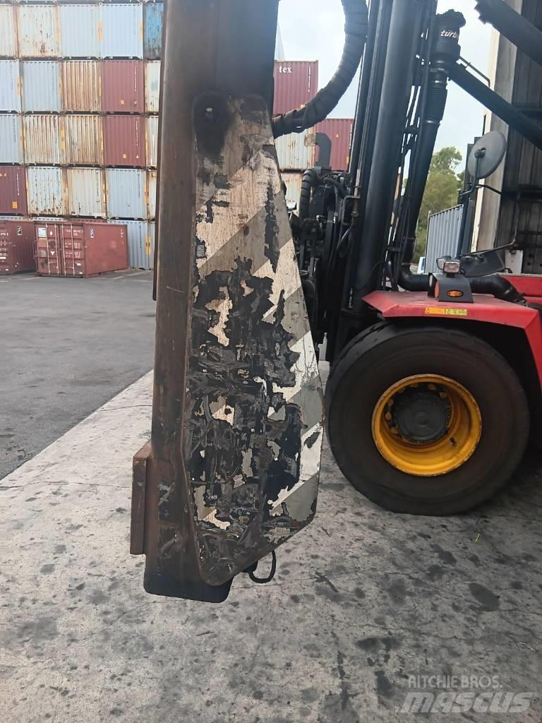 Kalmar DCG100-45ED7 Kontejnerové manipulátory
