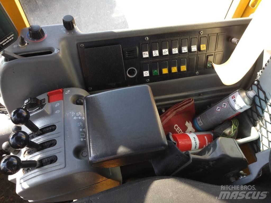 Volvo L 120 E Kolové nakladače