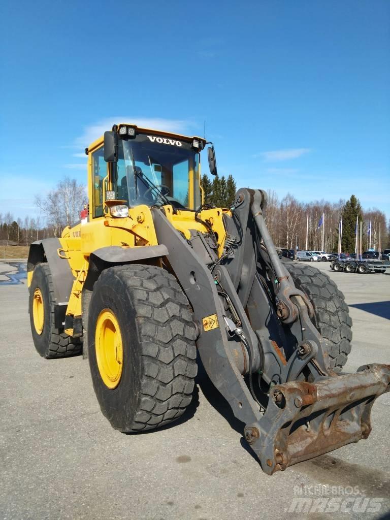 Volvo L 120 E Kolové nakladače
