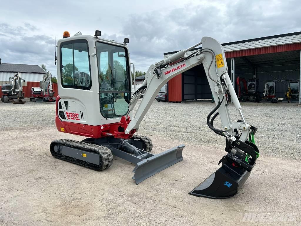 Takeuchi TB320 Mini rýpadla < 7t