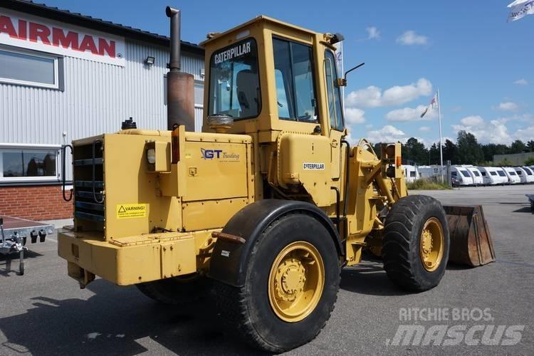 CAT 920 Kolové nakladače