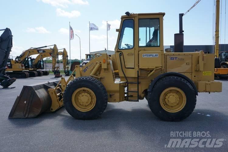 CAT 920 Kolové nakladače