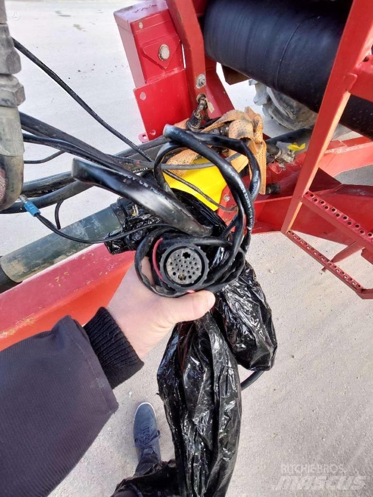 Bredal K 105 Rozmetadlo minerálních hnojiv