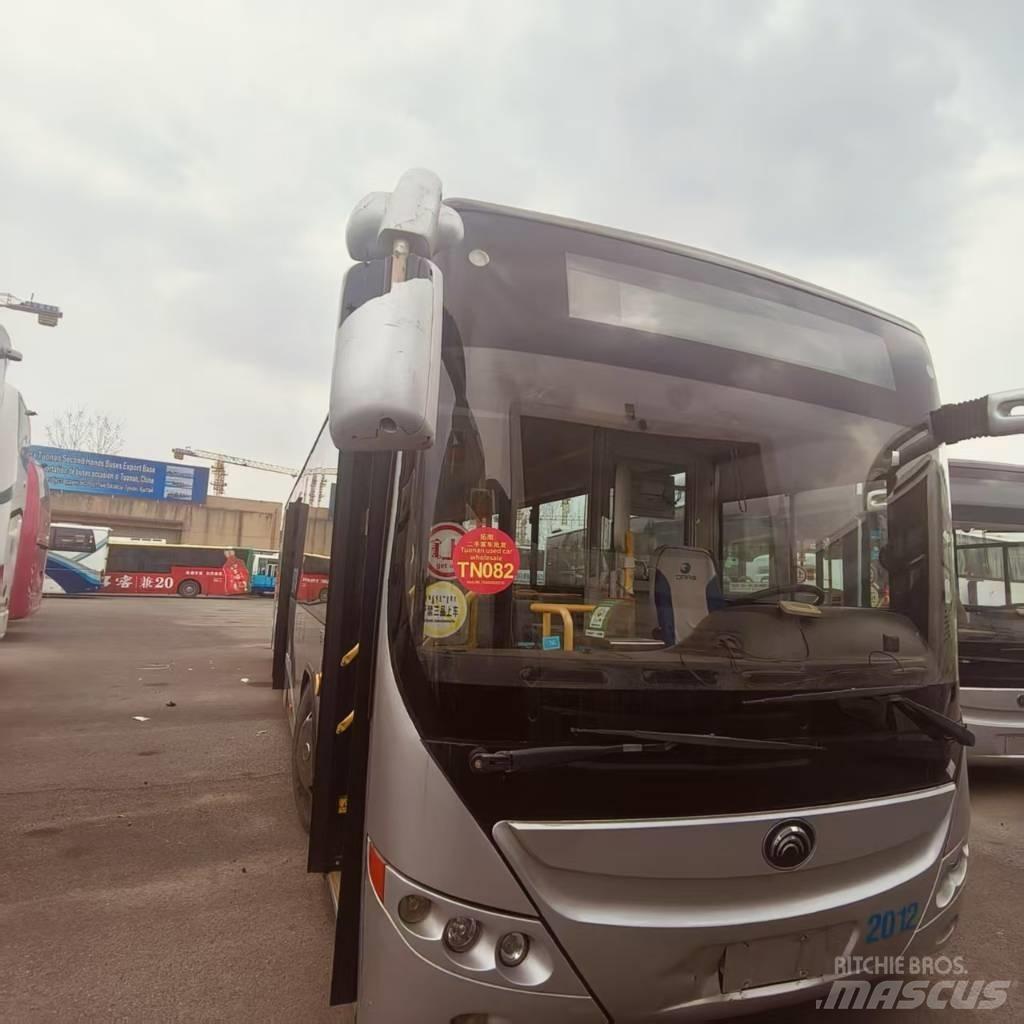Yutong ZK6120DHNGAA Městské autobusy