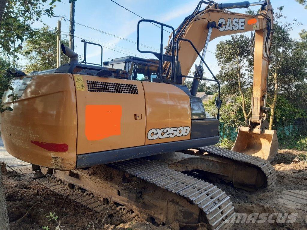 CASE CX 250 D Pásová rýpadla
