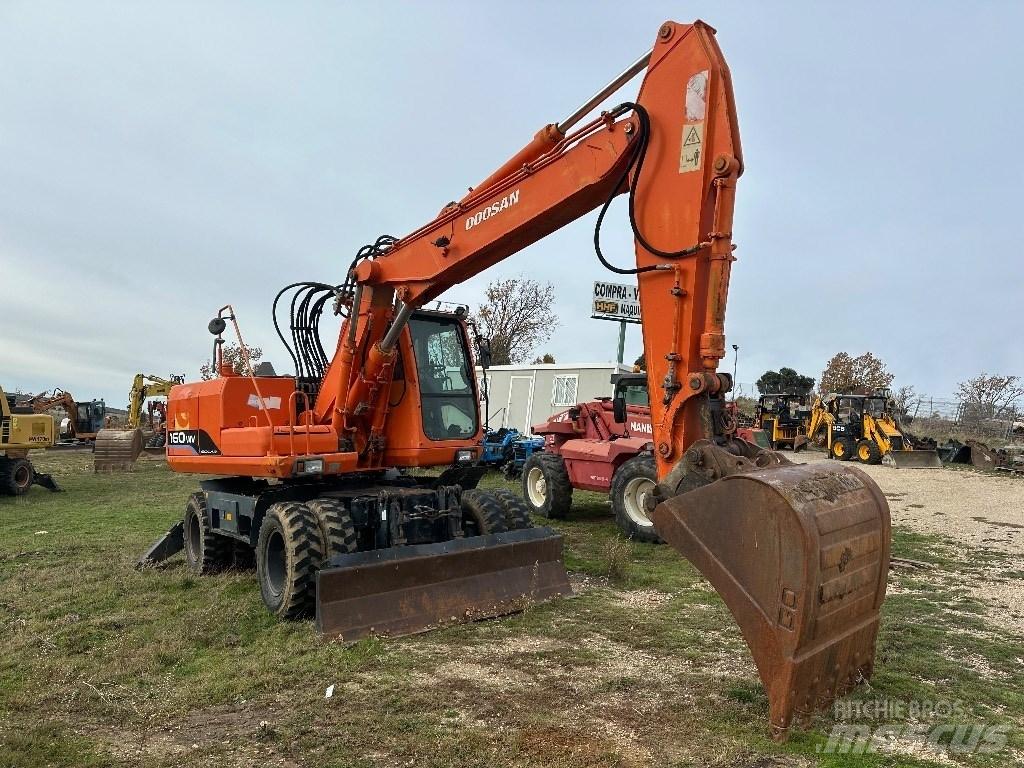 Doosan Solar 160 W V Kolová rýpadla
