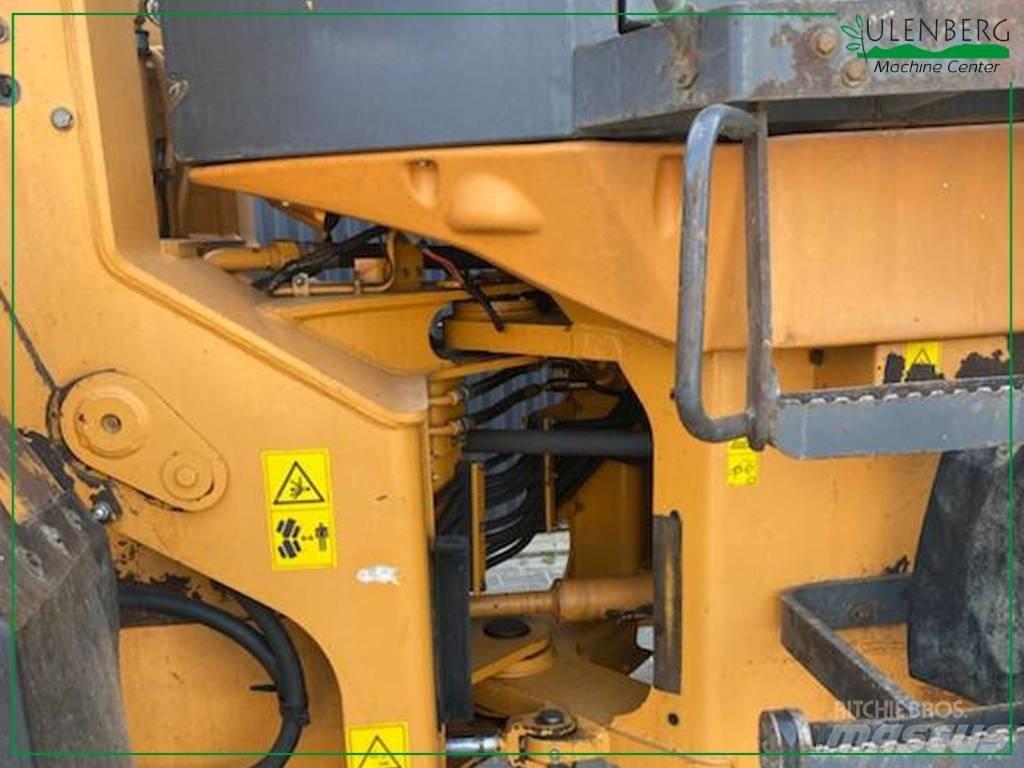 CASE 621 C Kolové nakladače