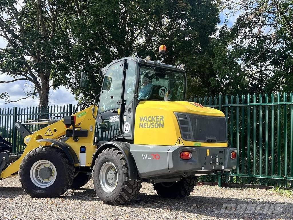 Wacker Neuson WL70 Kolové nakladače