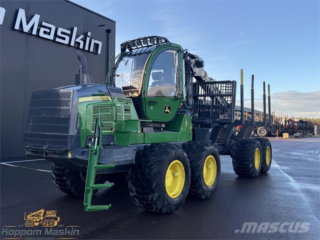 John Deere 1210G Vyvážecí traktory