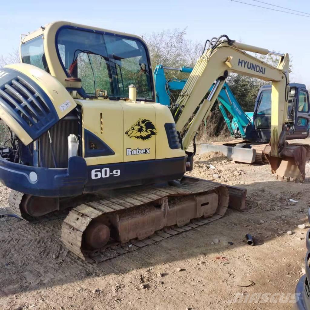 Hyundai R60-9 Mini rýpadla < 7t