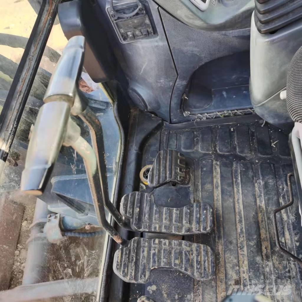 Hyundai R60-9 Mini rýpadla < 7t