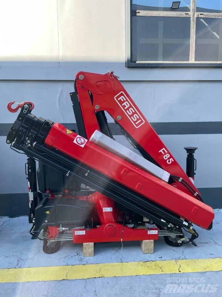 Fassi F85B.0.24 Nakládací jeřáby