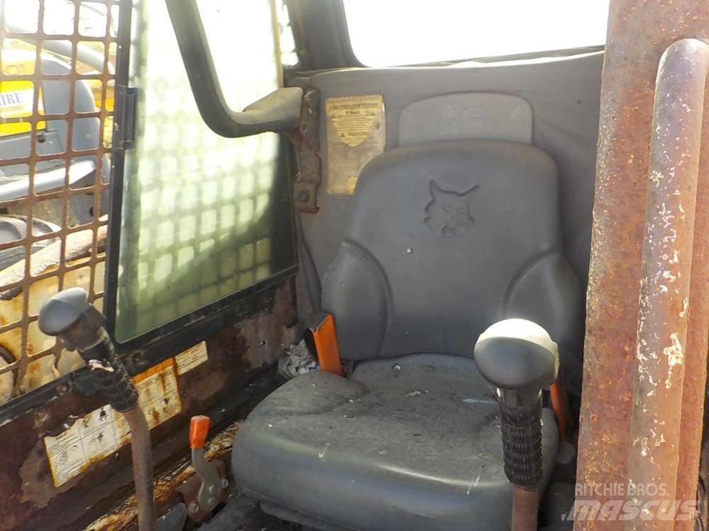 Bobcat S 220 Převodovka