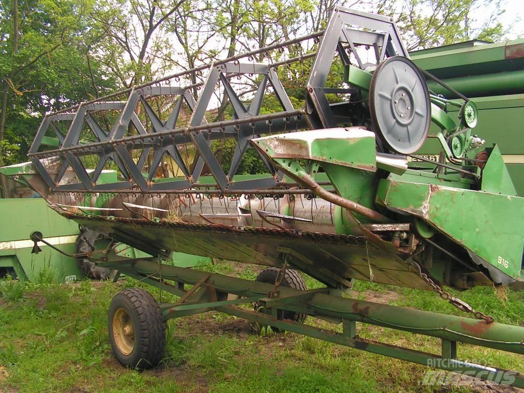 John Deere 2056 Sklízecí mlátičky