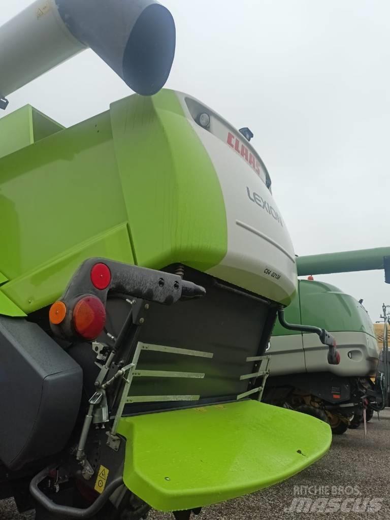 CLAAS Lexion 670 Sklízecí mlátičky