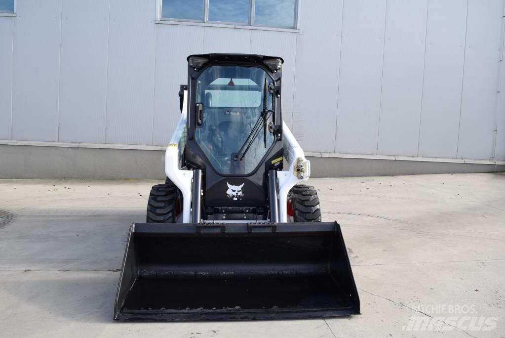 Bobcat S 64 Smykem řízené nakladače