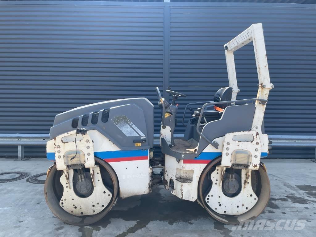 Hamm HD 13 VV Tandemové válce