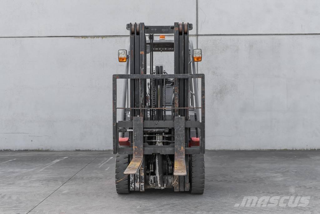 Manitou MI 25 D Dieselové vozíky