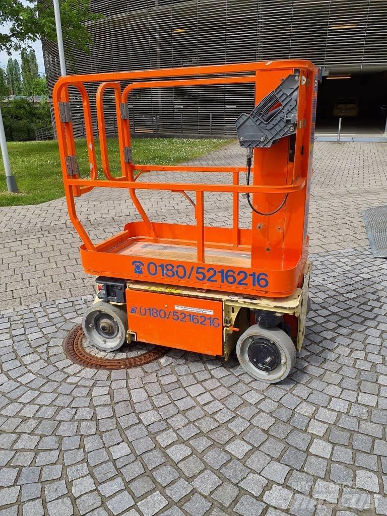 JLG 1230 ES (01638) Vertikální sloupové výtahy