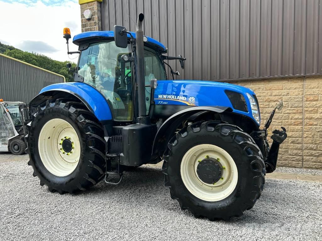 New Holland T7.250 Traktory