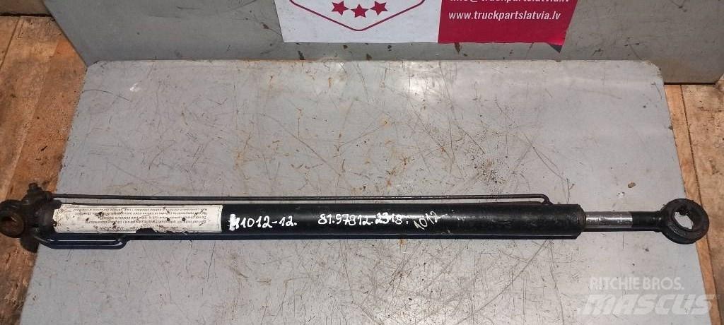 MAN TGL.    81978122318 Hydraulika