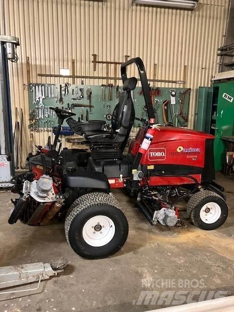 Toro Reelmaster 5010 Sekačky fervejí